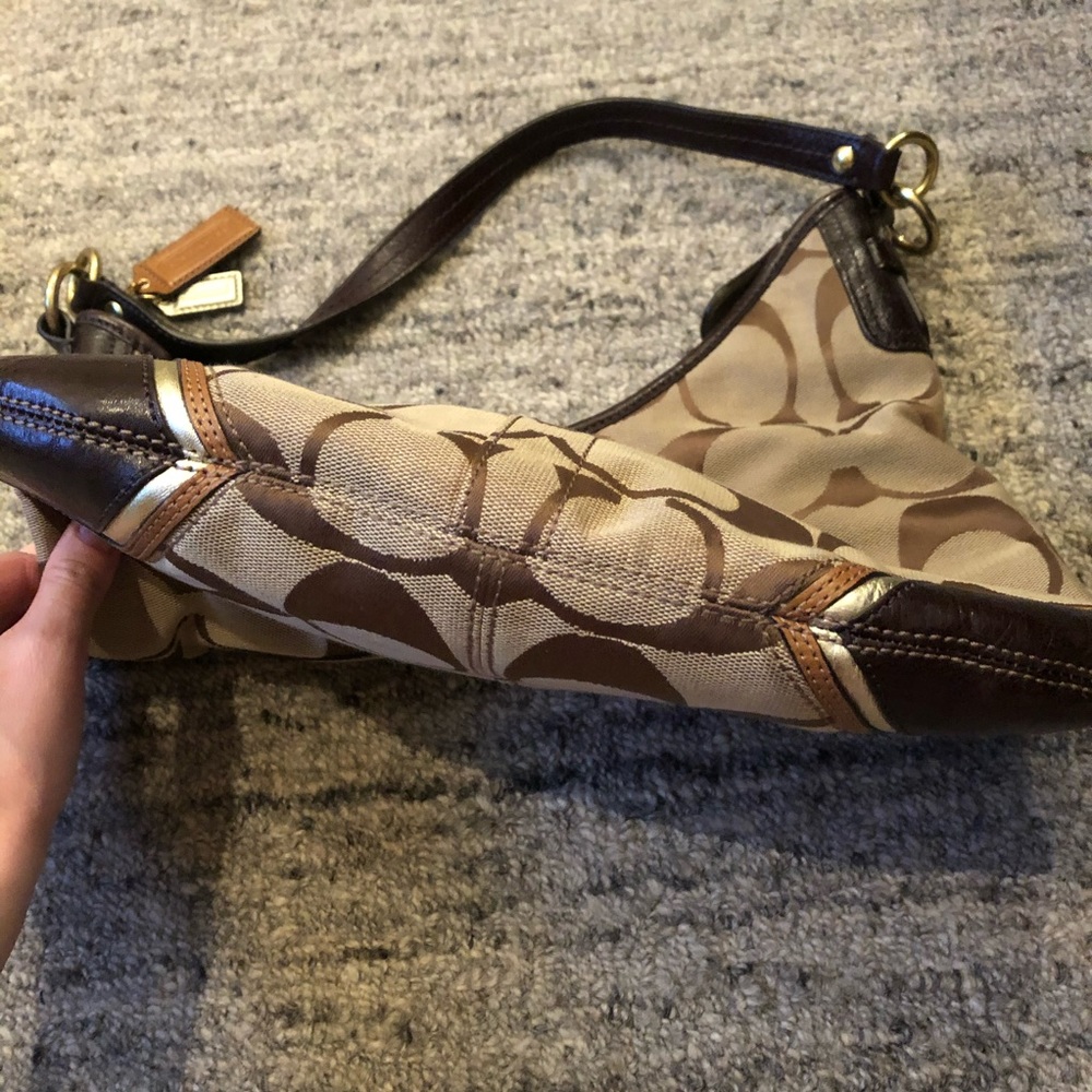 Coach Signature Print Crescent W/Shoulder Strap - Picture 6 of 8